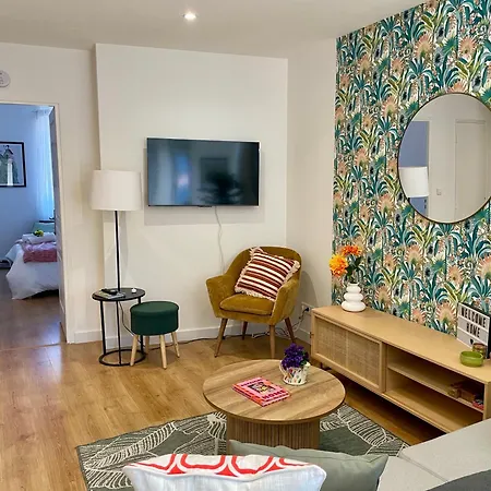 Apartment Botanic Escape With Balcony & Candle Bath Ritual - Pets Welcome Carcassonne